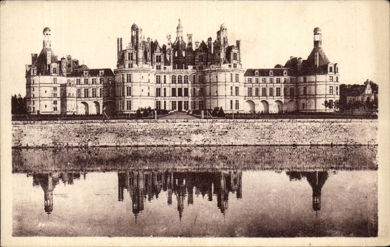 CPA Chateau de Chambord Construit pour Francois 1er