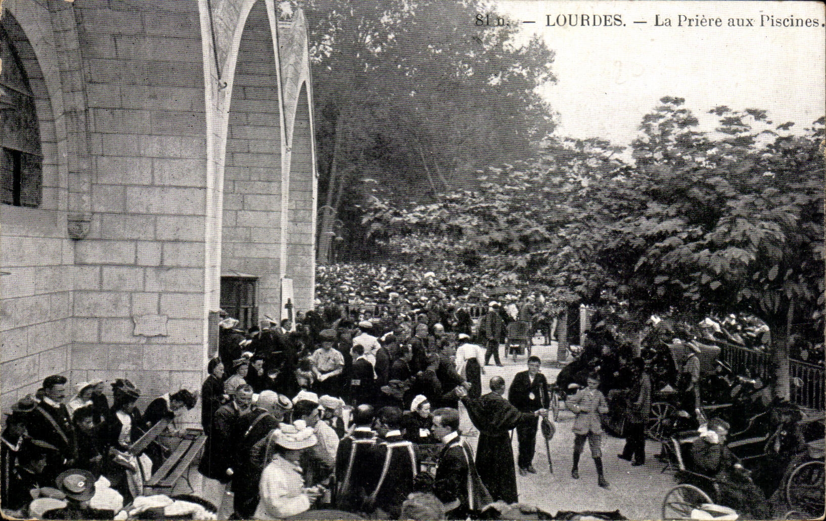 CPA Lourdes the Prayer with the Swimming pools
