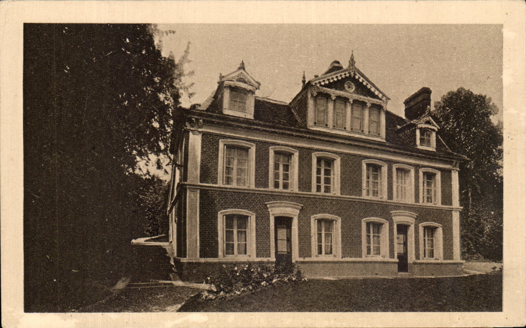 CPA Buissonnets Frontage of Entrance