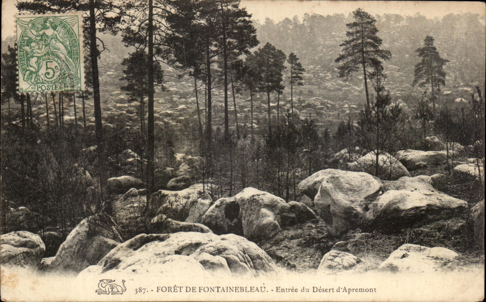 CPA Foret De Fontainebleau Entree of Serves of Apremont