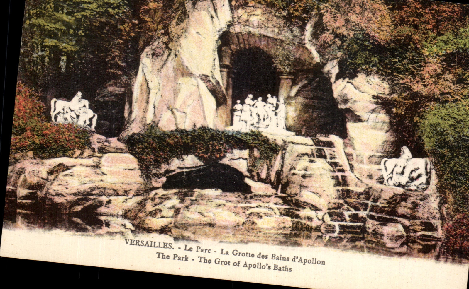 CPA Versailles Le Parc La Grotte des Bains d'Apollon