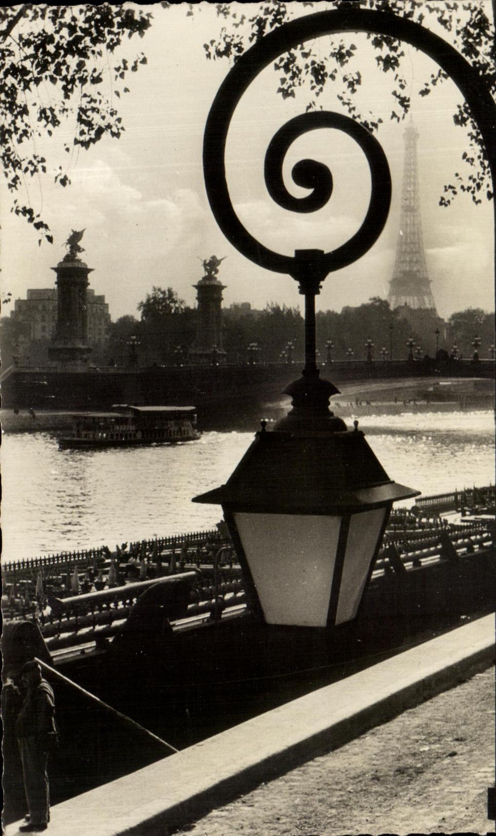 CPA Paris Pont Alexandre III Et La Tour Eiffel