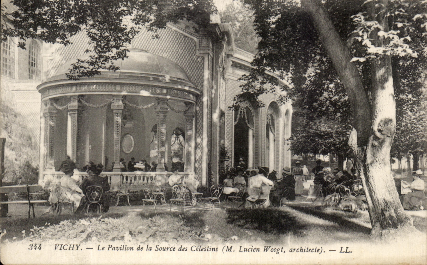 CPA Vichy Le Pavillon de la Source des Celestins 