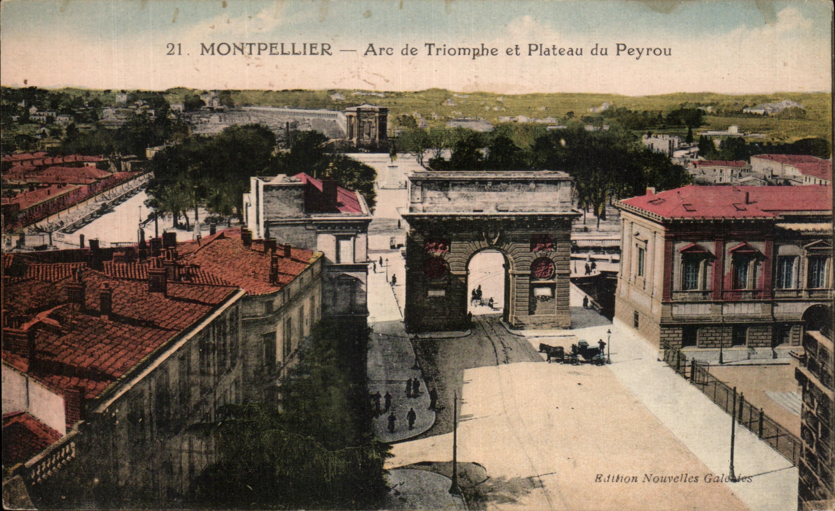 CPA Montpellier Arc De Triomphe Et Plateau Du Peyrou
