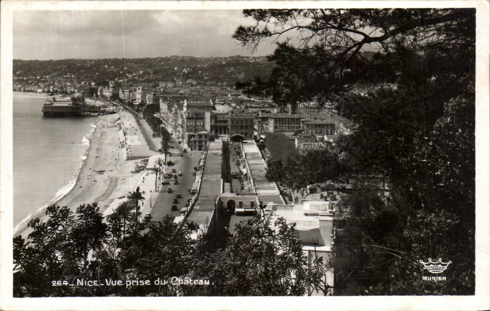 Niza de CPA vista del castillo