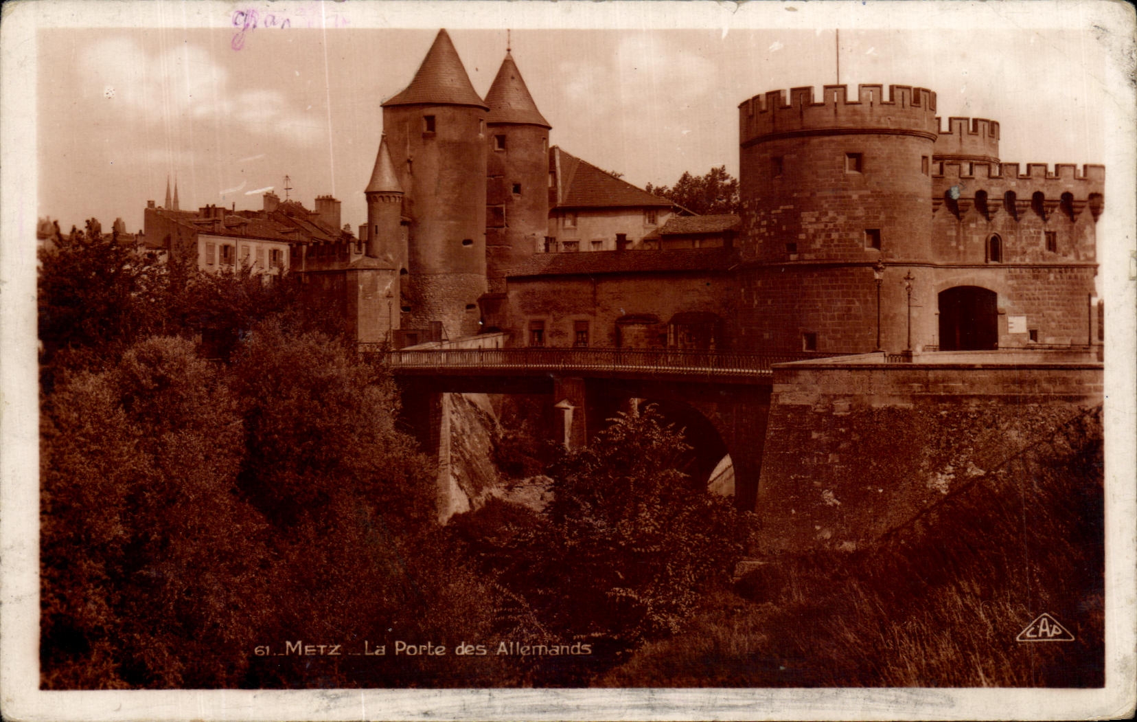 CPA Metz la puerta de los alemanes