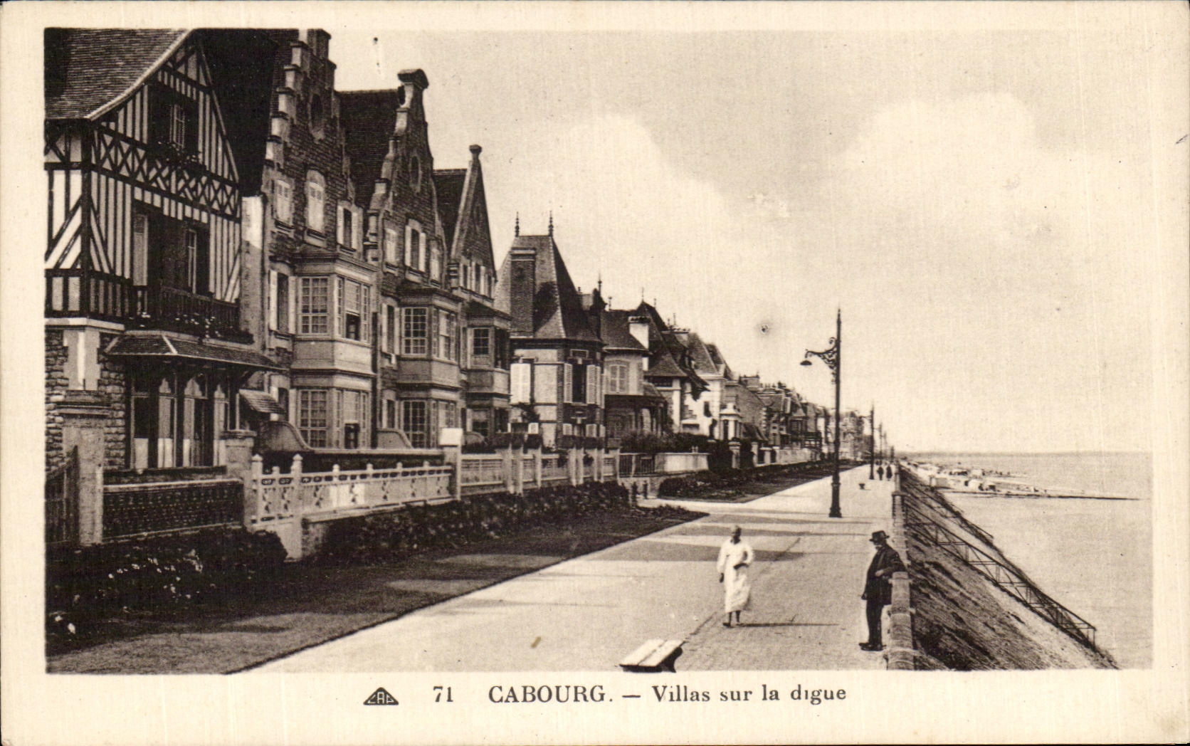 Chalets de CPA Cabourg en la presa