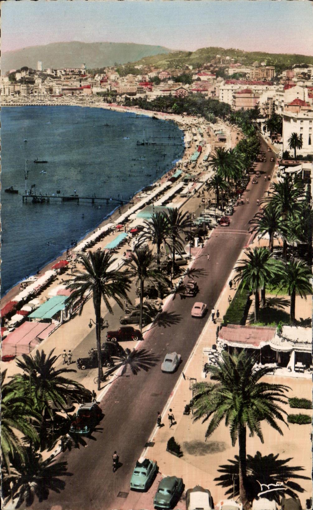 CPA the Dimension Of Cannes Azure Crosiette