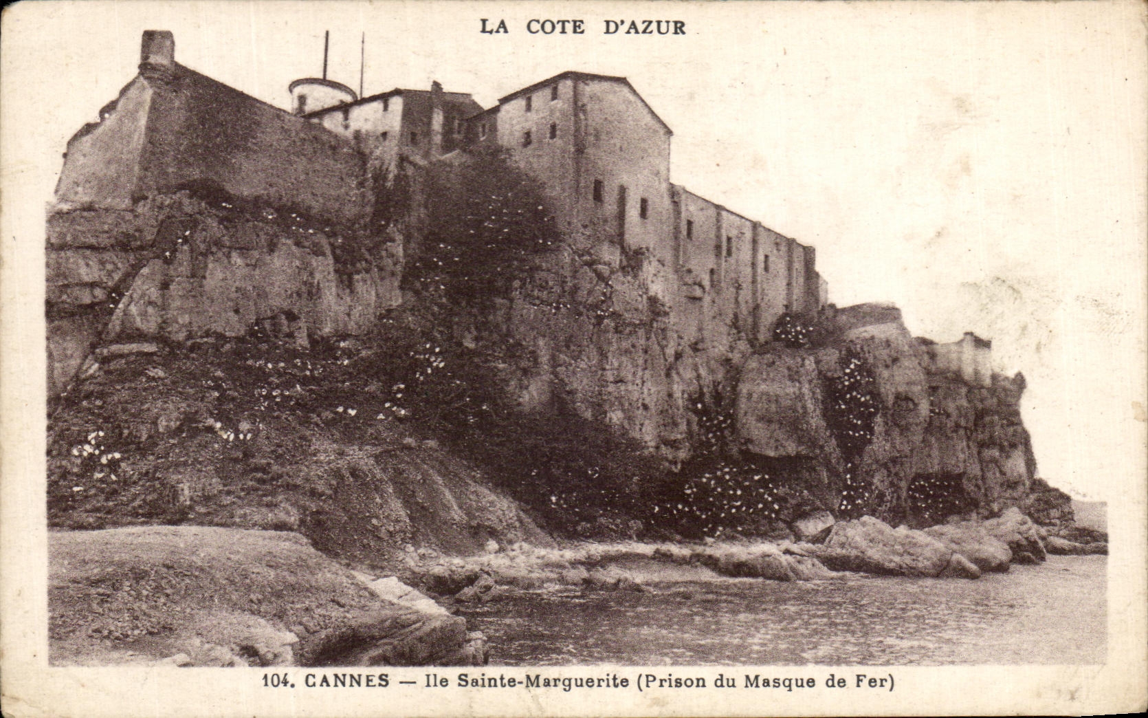 CPA the Dimension Of Azure Cannes Island Sainte daisy Prison of the mask of fere