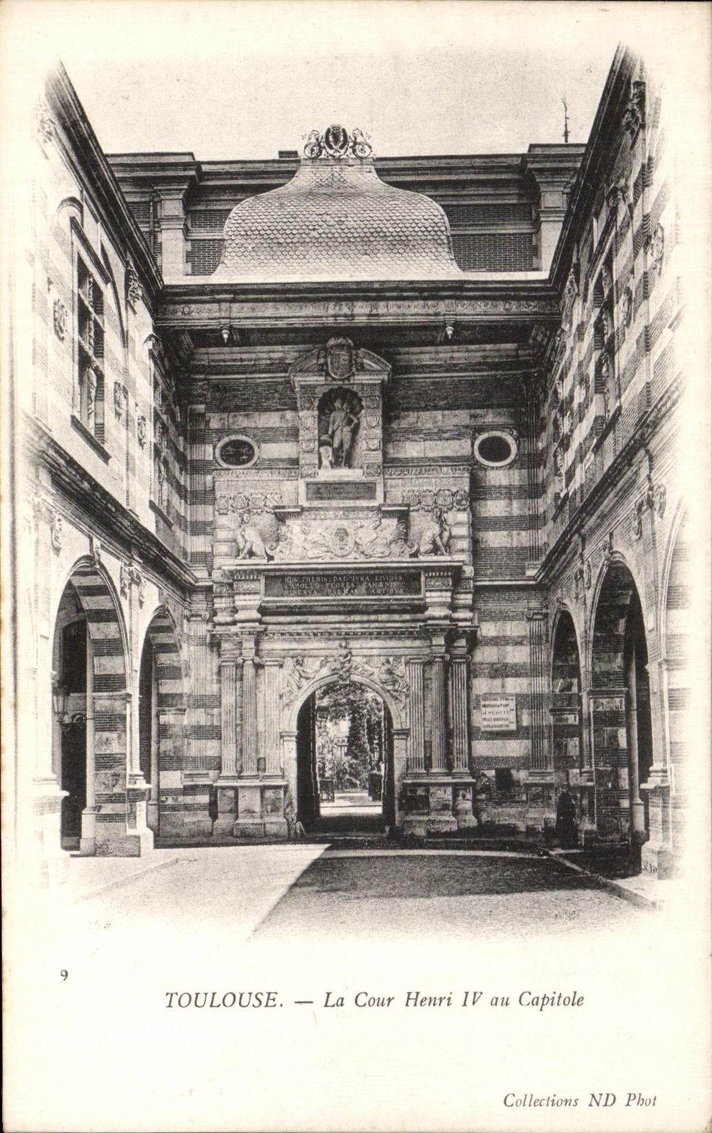 CPA Toulouse La Cour Henri IV au Capitole
