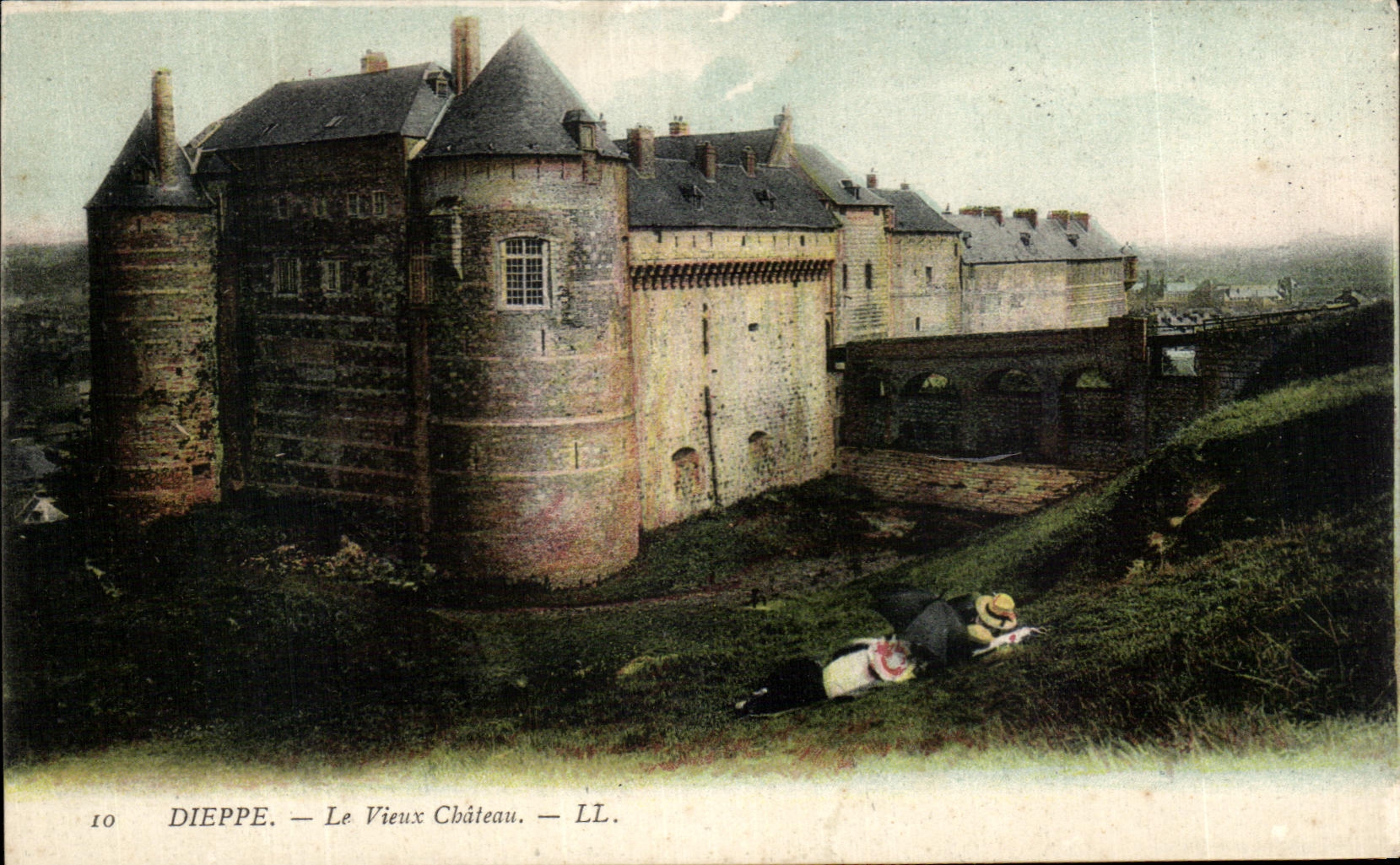 CPA Dieppe el castillo viejo