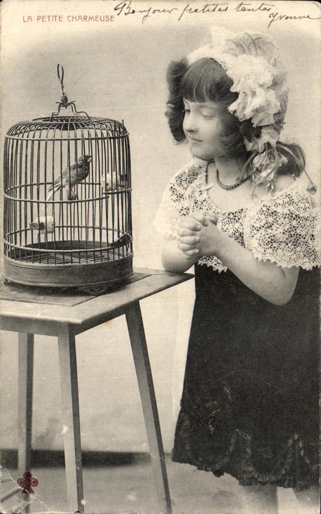 Nino de la fantasia de CPA la pequena senora encantadora pajaro