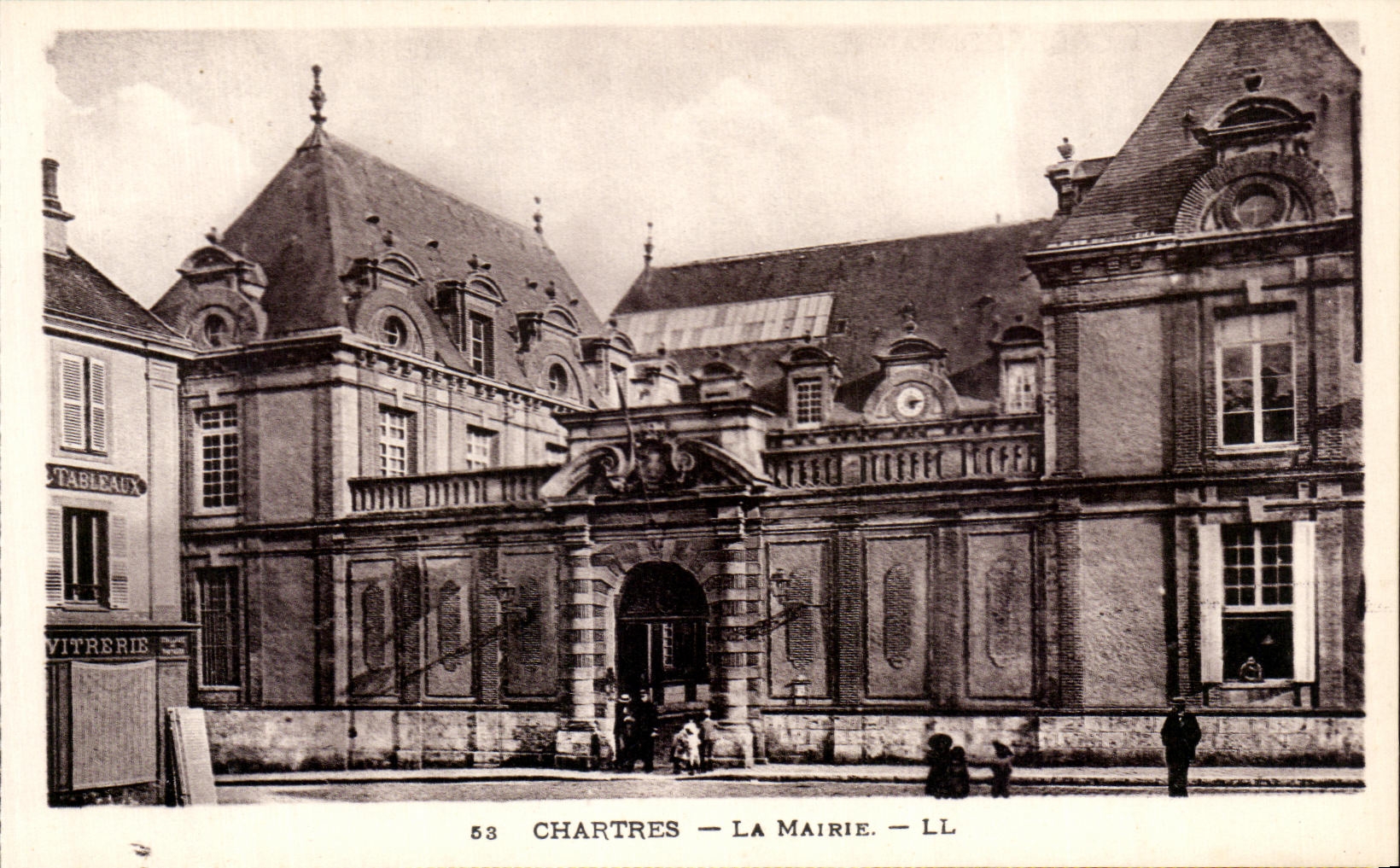 CPA Chartres the Town hall