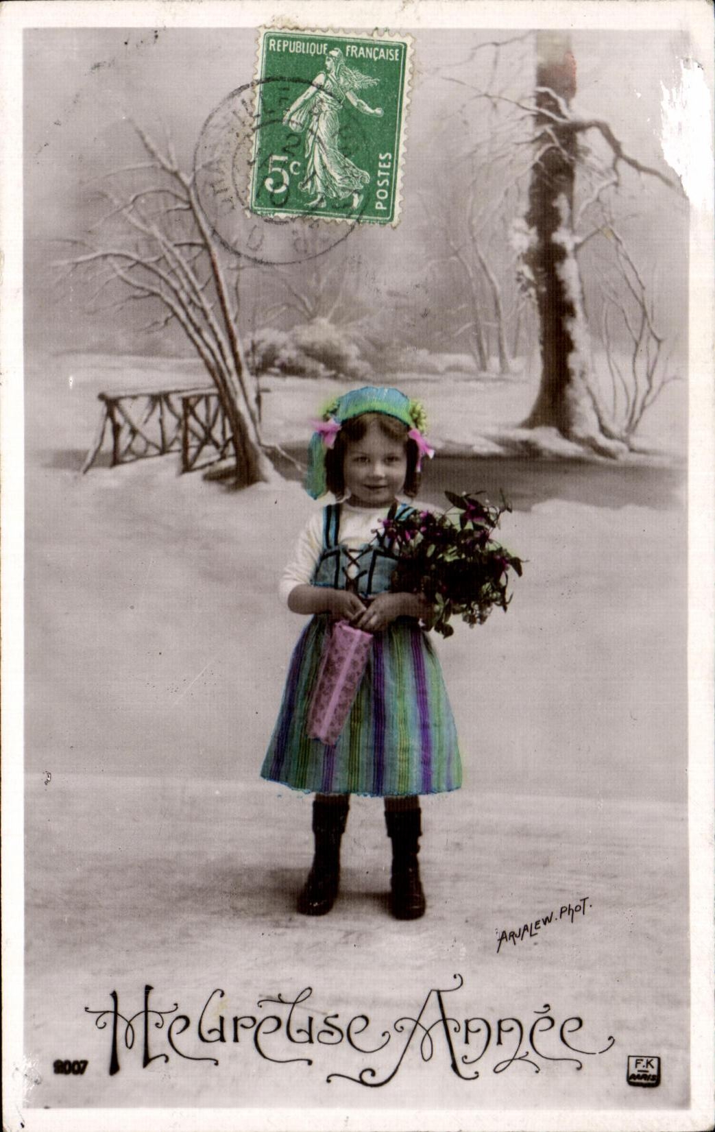 El buen nino de CPA Fantaisie celebra