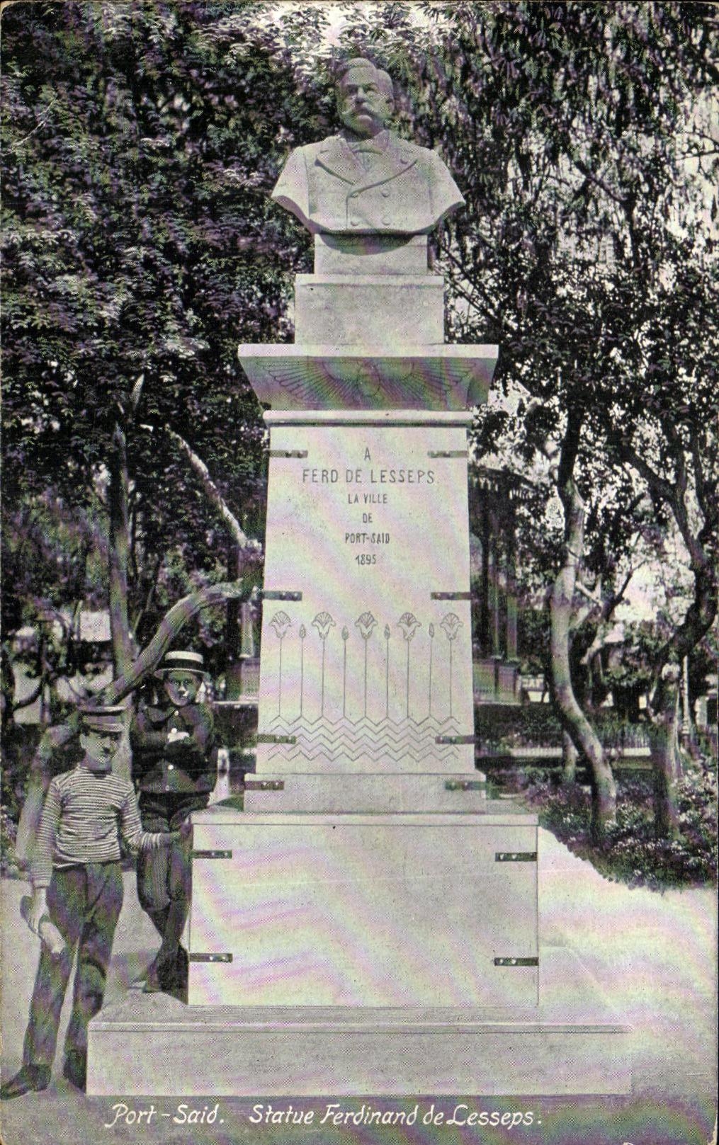 CPA Port Said Statue Ferdinard De Lesseps Egypte
