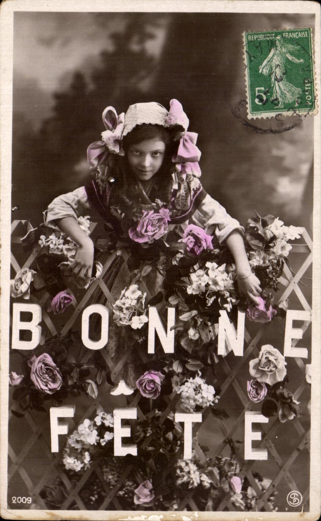 CPA Bonne Celebrates Child