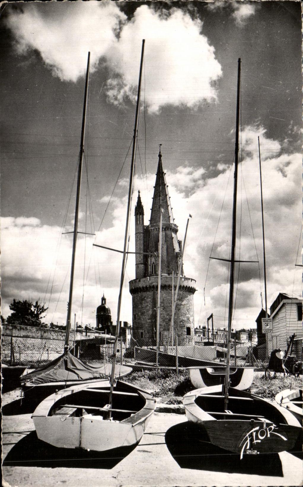 Vuelta de CPSM La Rochelle de los cuatro sargentos Boats