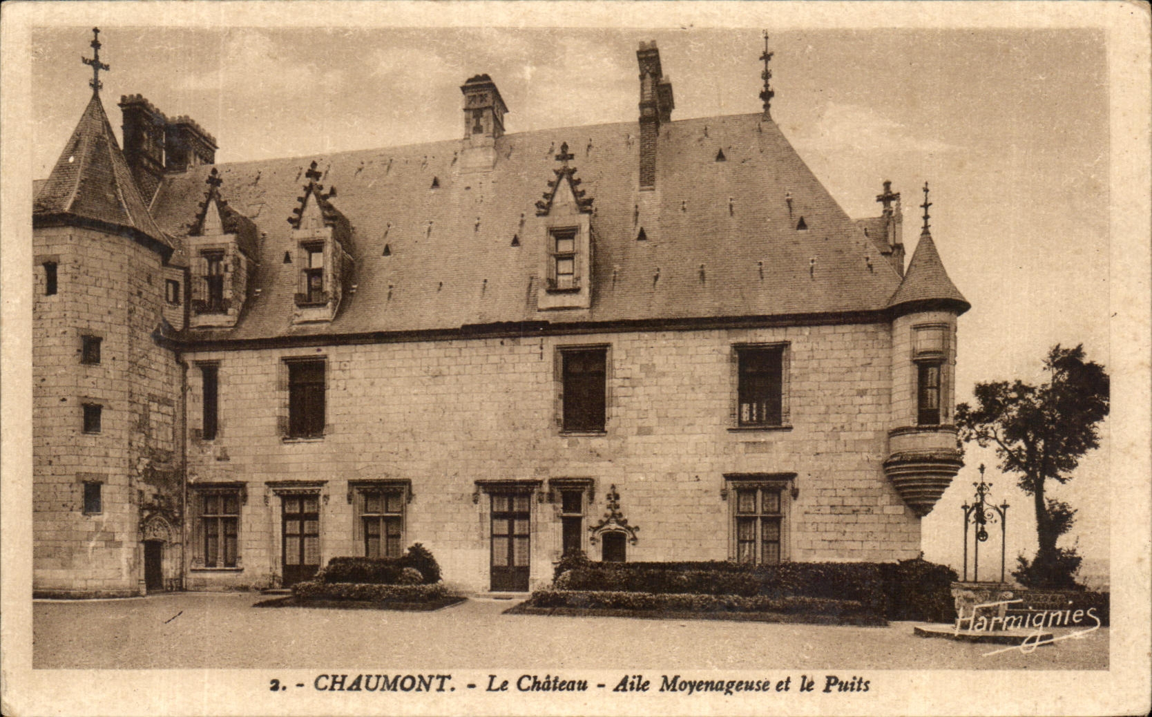 CPA Chaumont the Castle Moyenageuse Wing And the Well