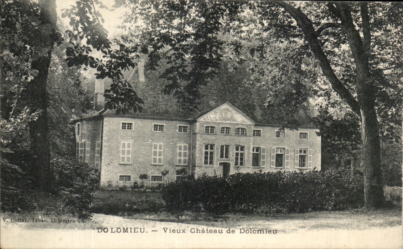 CPA Dolomieu Old Castle