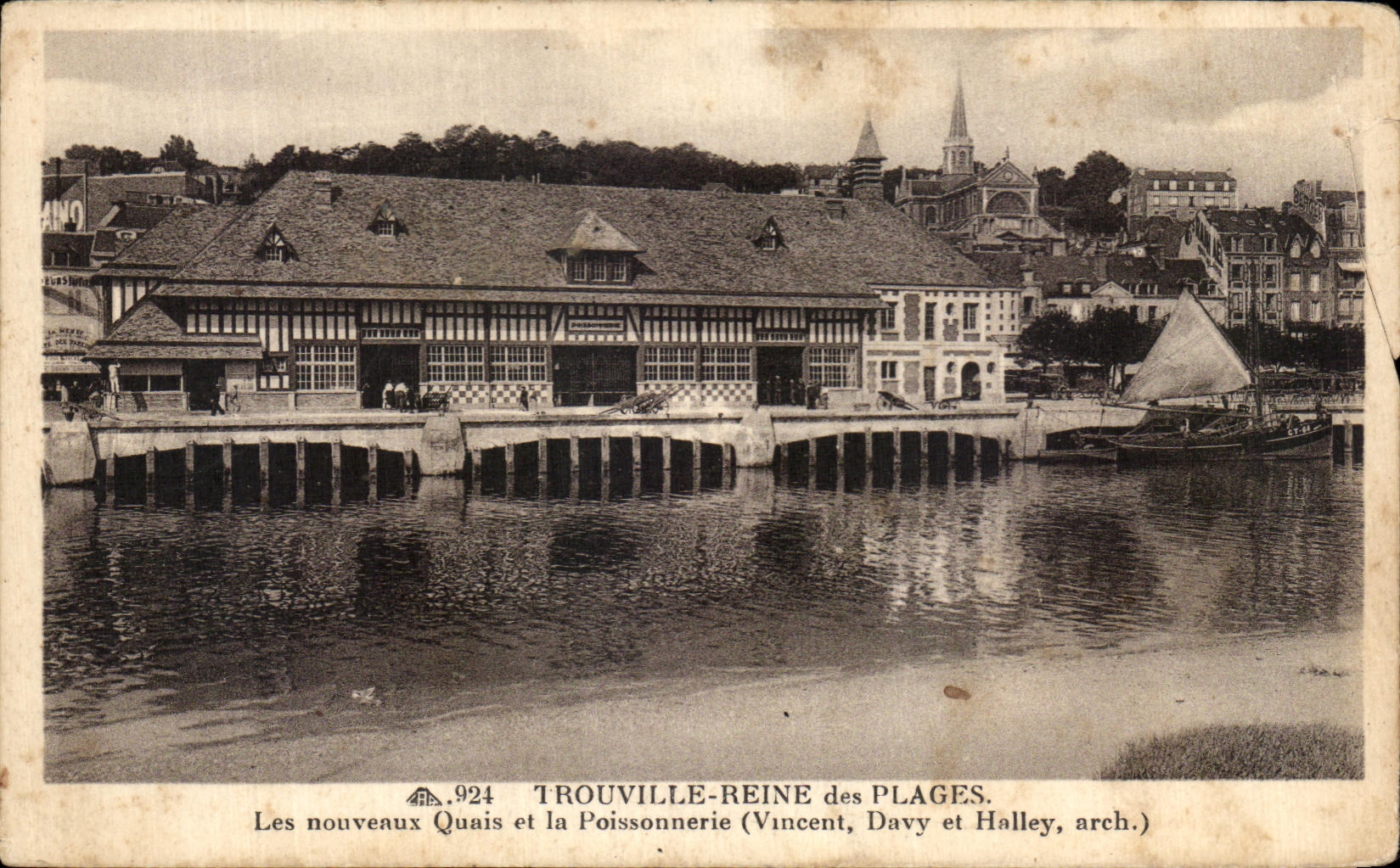 CPA Trouville Queen of the Beaches new quays and the fish shop