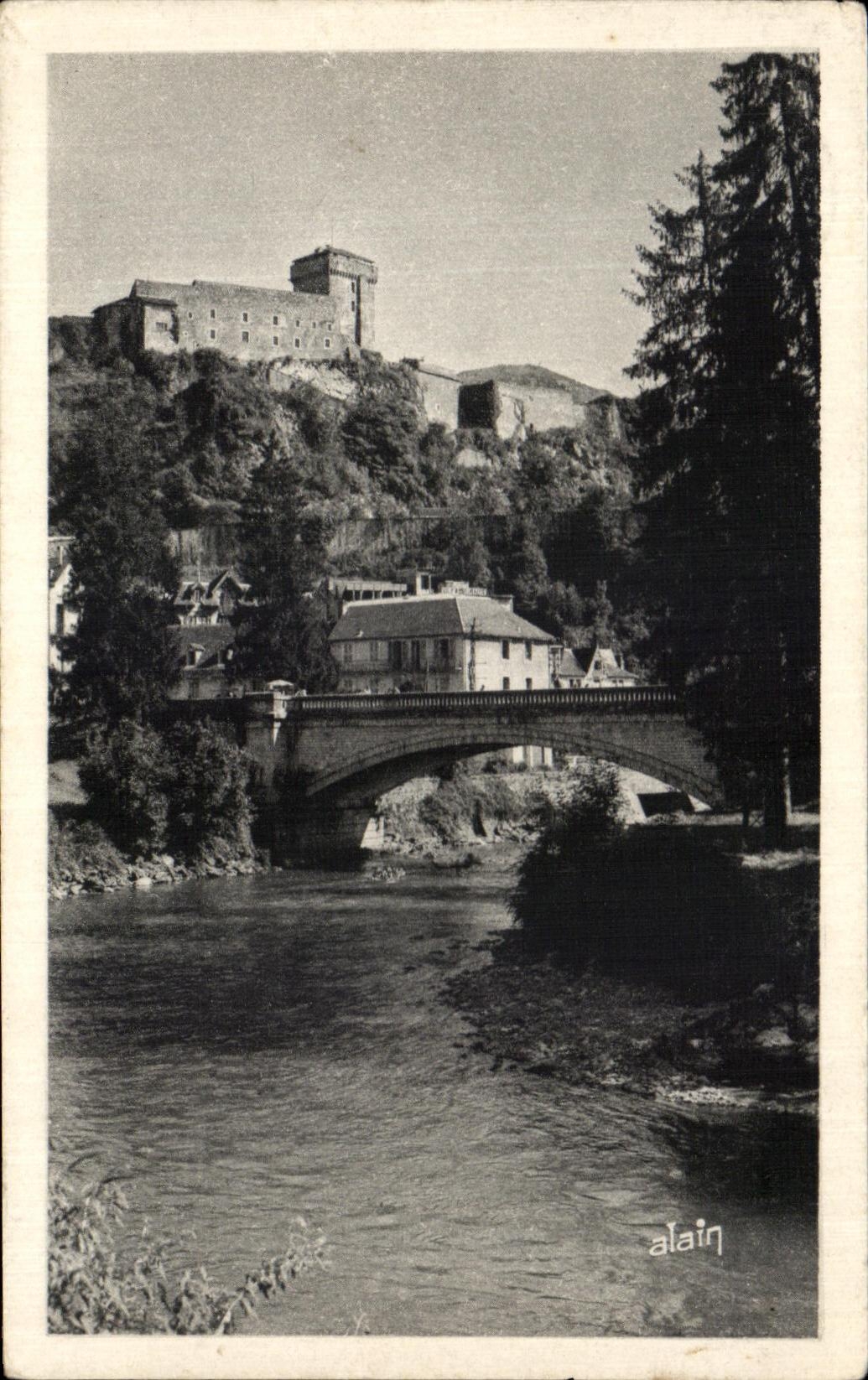 CPA Lourdes the Castle Fort and Gave