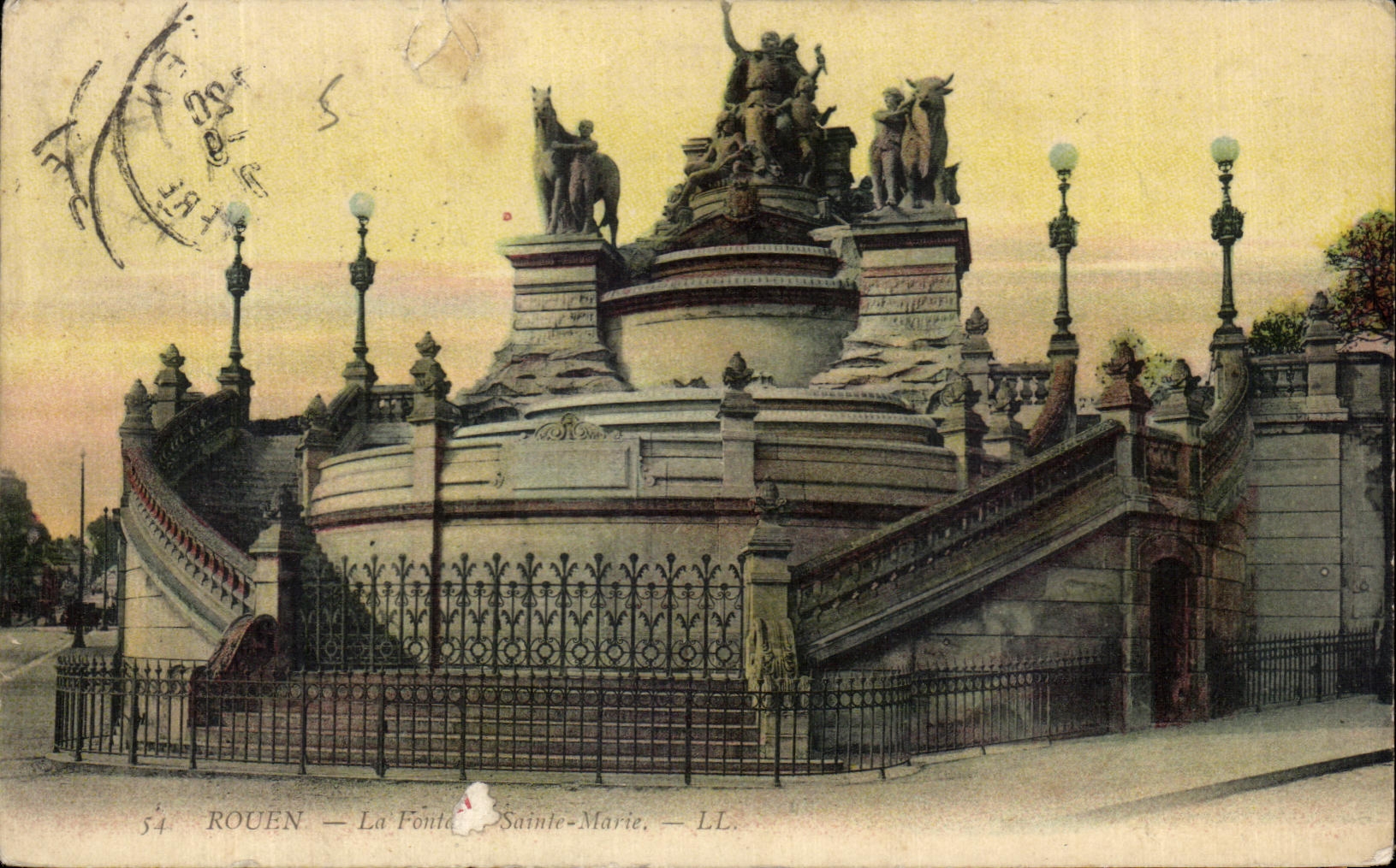 CPA Rouen the Fountain Sainte Marie