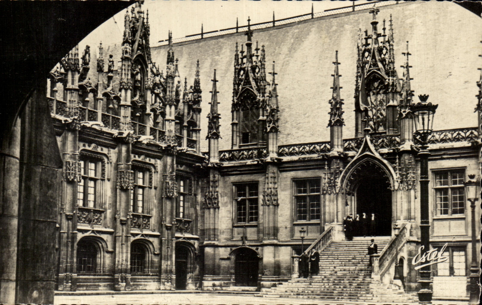 CPA Rouen Law courts Main courtyard