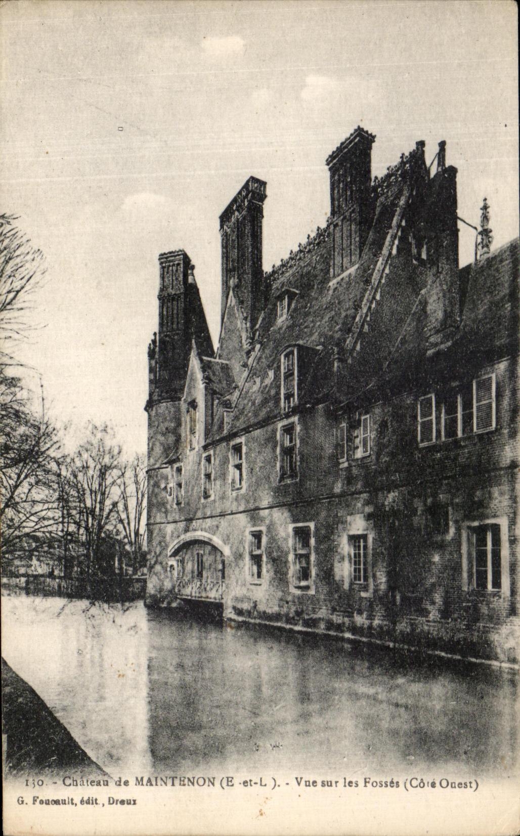 CPA Castle of Maintenon Seen On the Pits