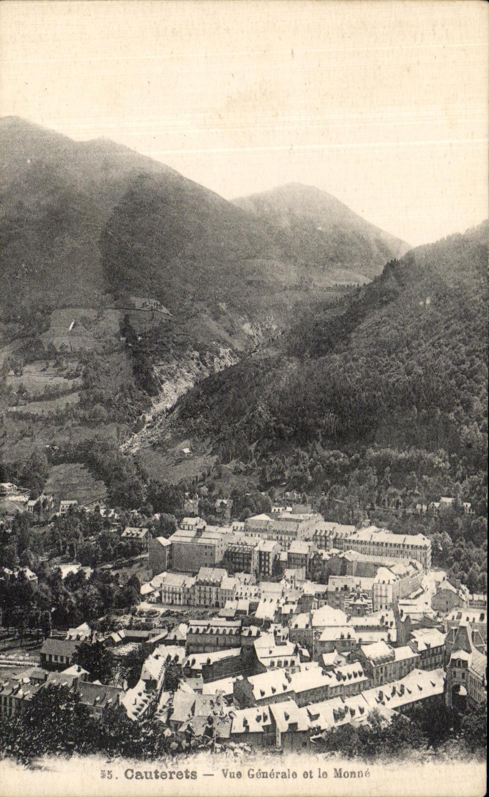 CPA Cauterets View and Monne
