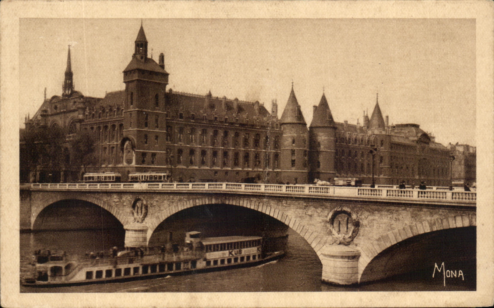 CPA Small Tables Of Paris Conclergerie the Tower Of the Clock And the Bridge With the Exchange