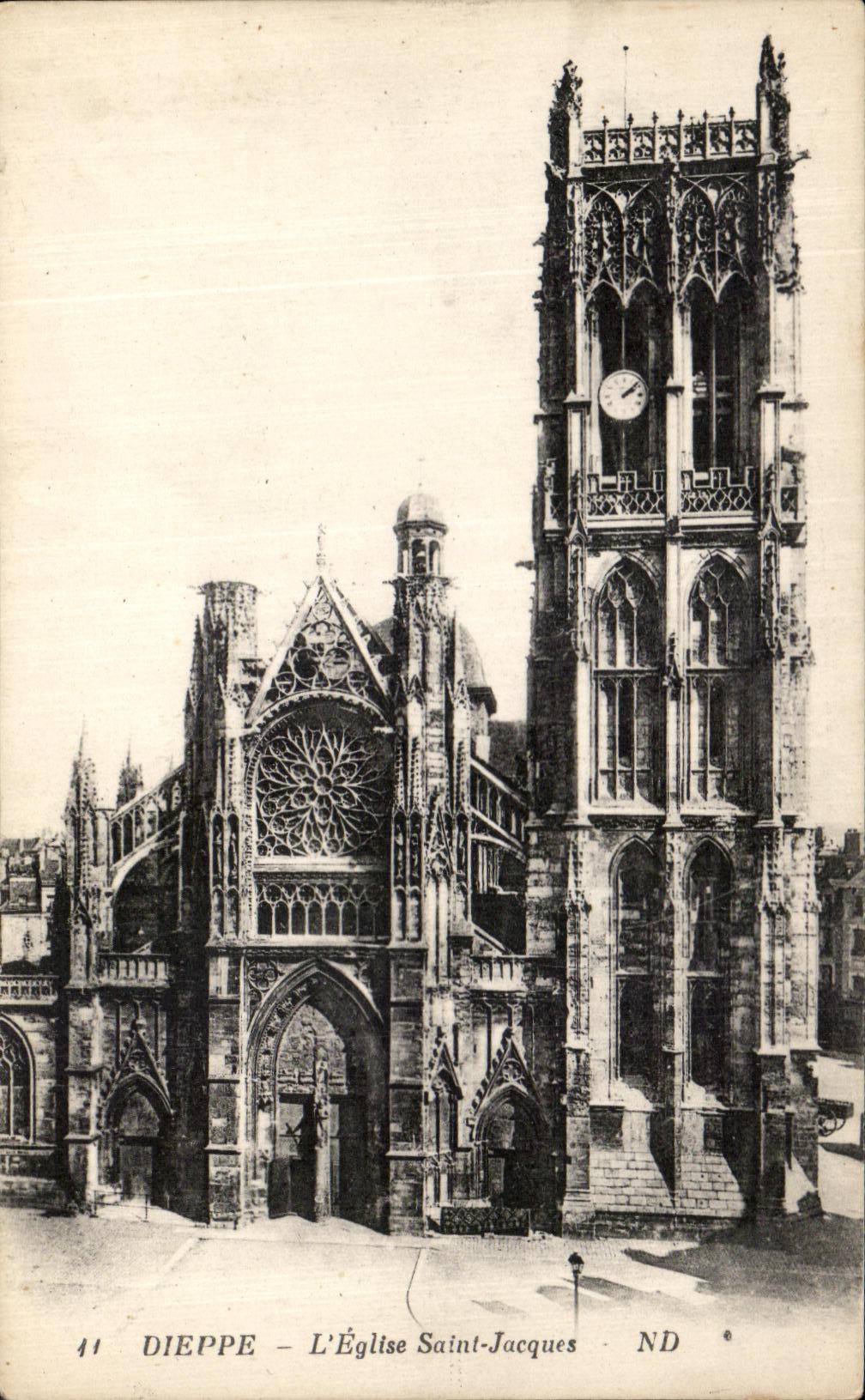 CPA Dieppe el santo Jacques de la iglesia