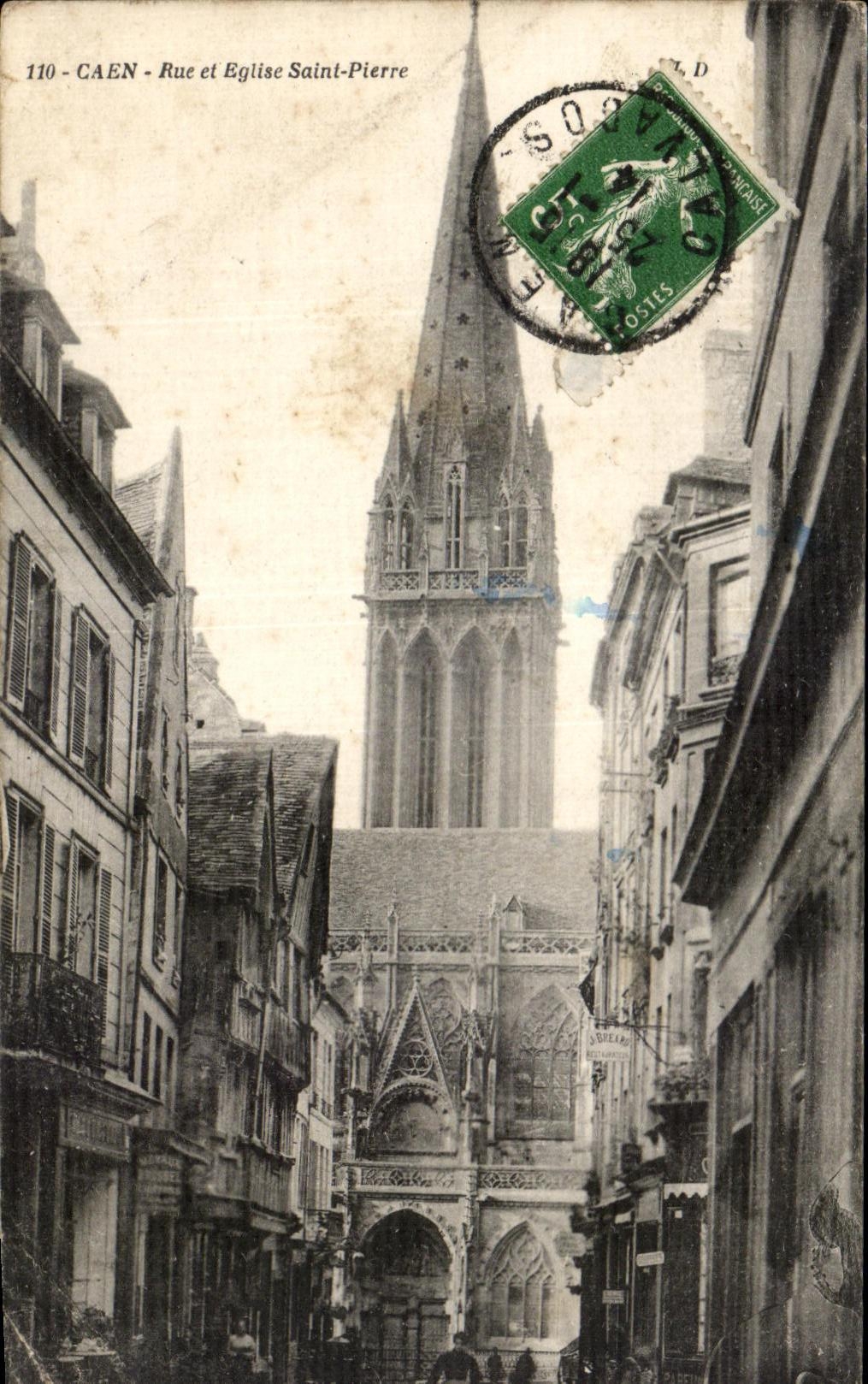 CPA Caen Rue et Eglise Saint Pierre