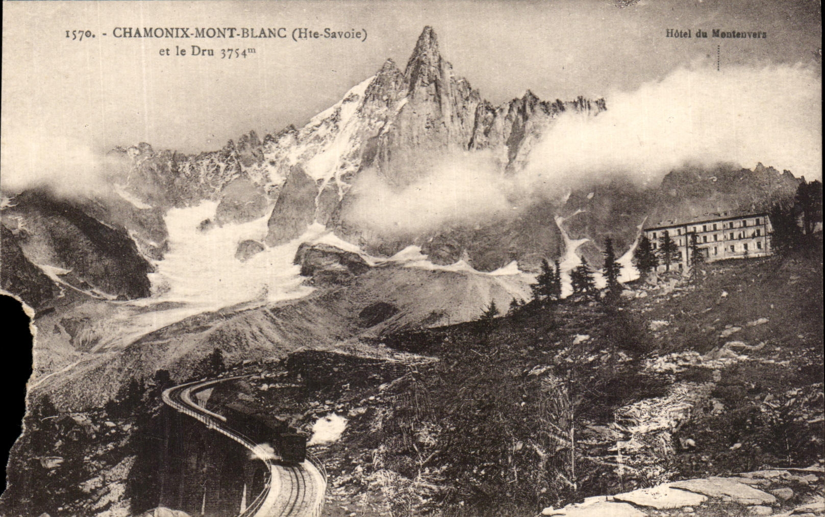 CPA Chamonix Mont Blanc and the Thick Train