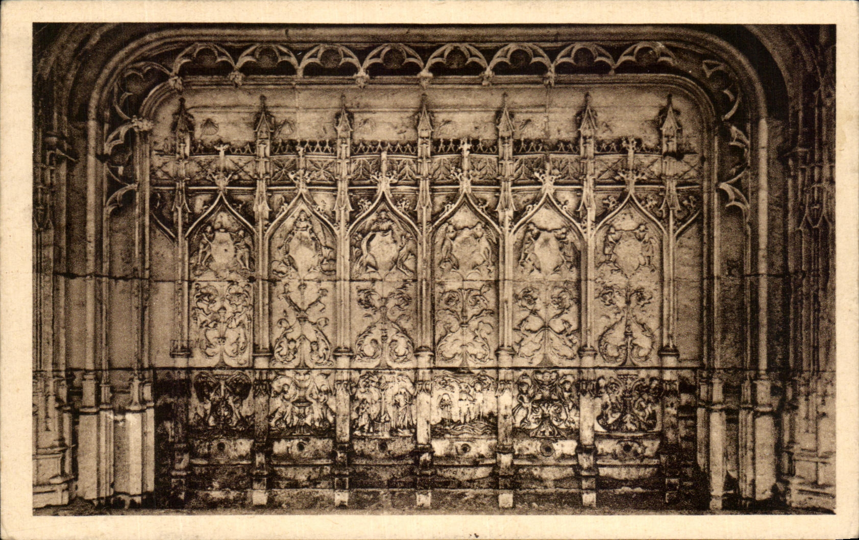 CPA Abbey Of Saint Wandrille the Wash-hand basin