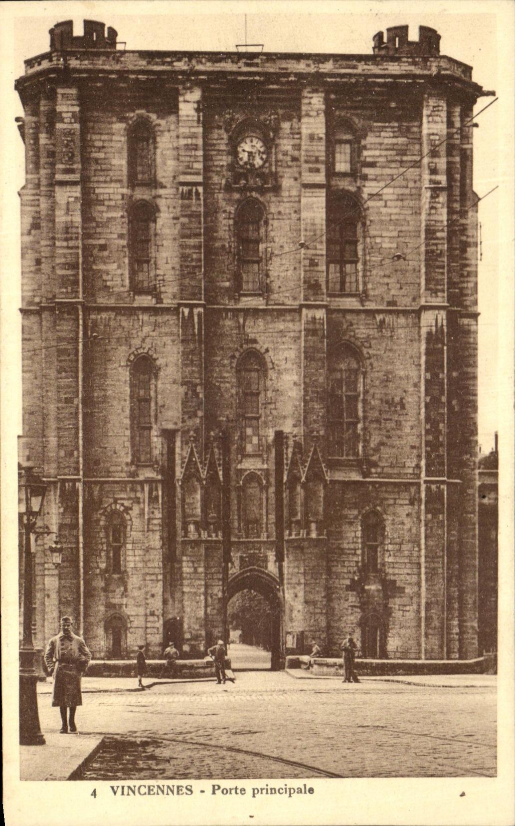 CPA Vincennes Principal Gate