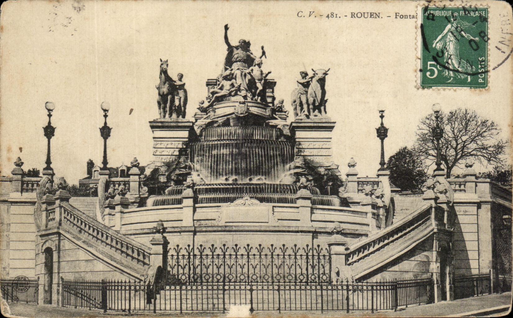 CPA Rouen Fountain