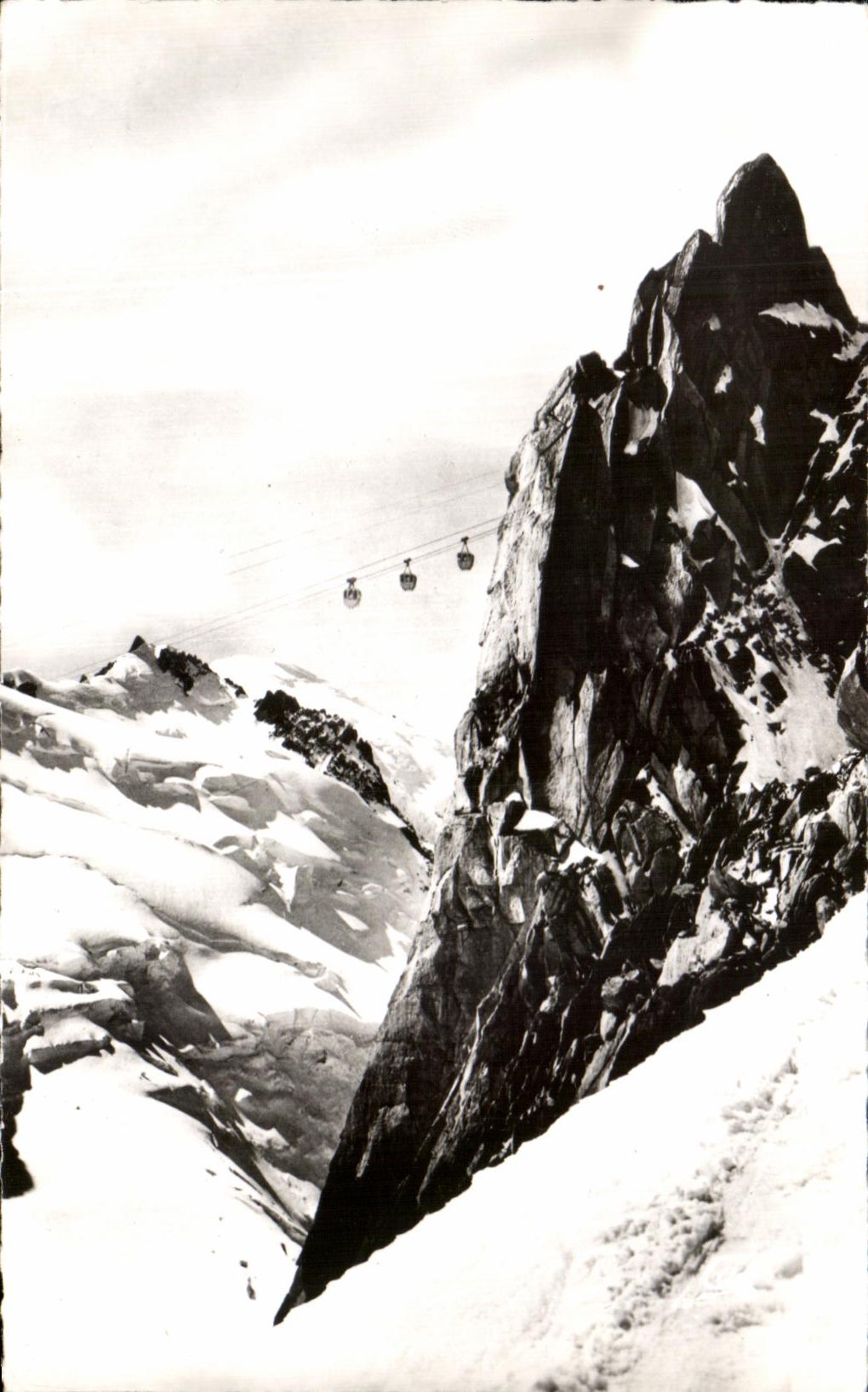 CPA Chamonix Mont Blanc Teleferic of the Needle of the mfd Telpher carriers of the Blancehe Valley and the Blance Mount of Tacul