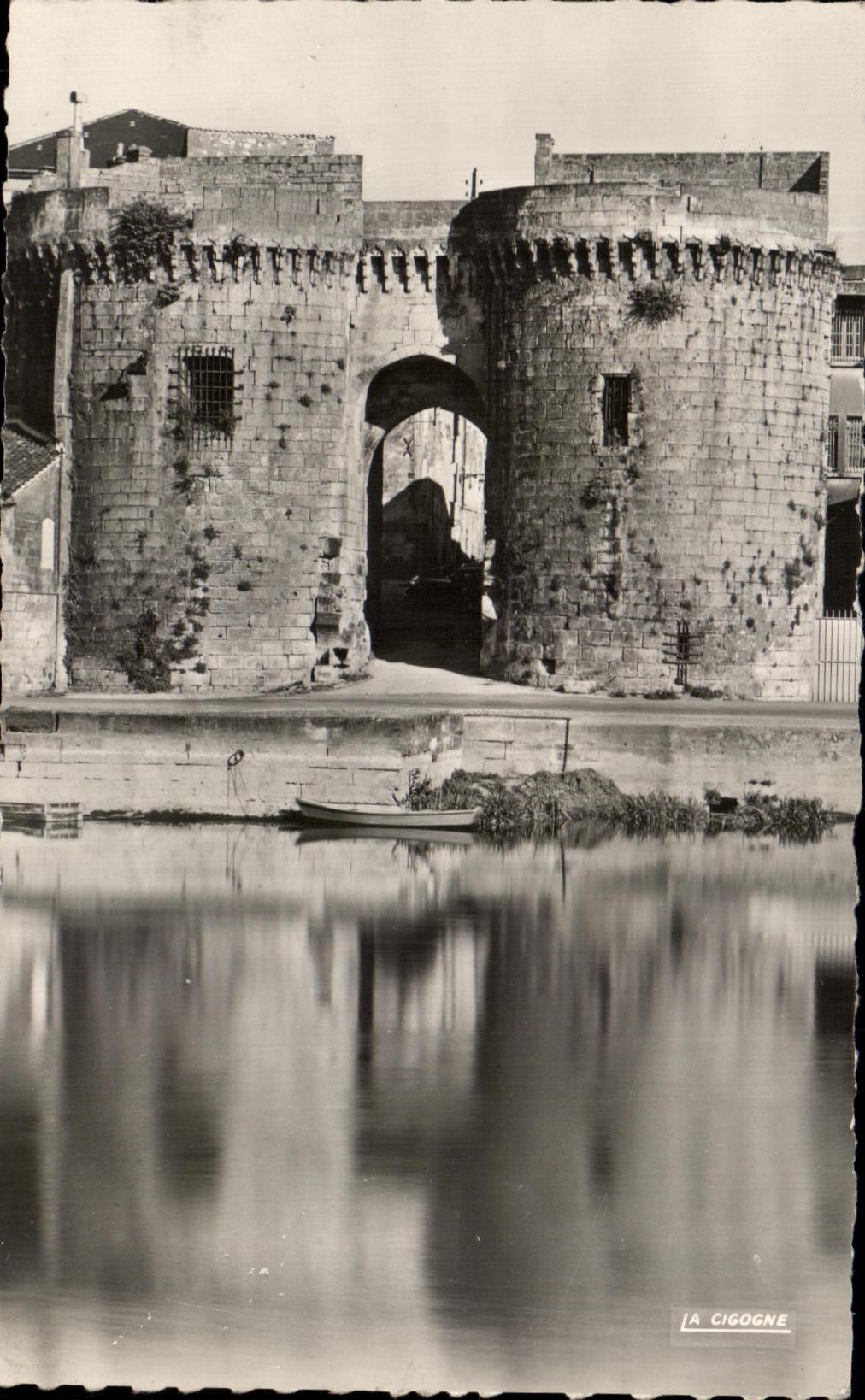 CPA Cognac Old women Tours