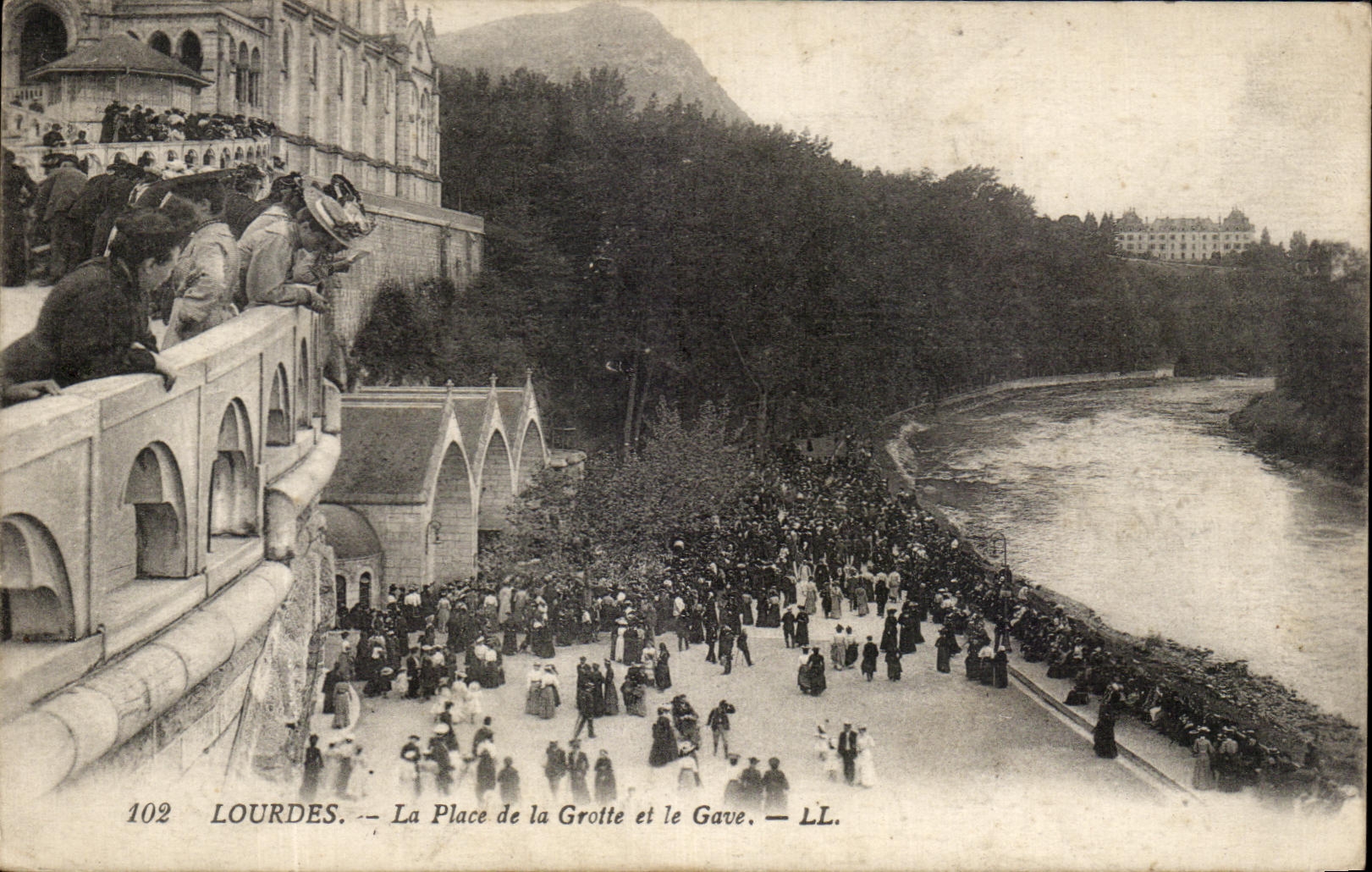 CPA Lourdes the Place Of the Cave And Gave