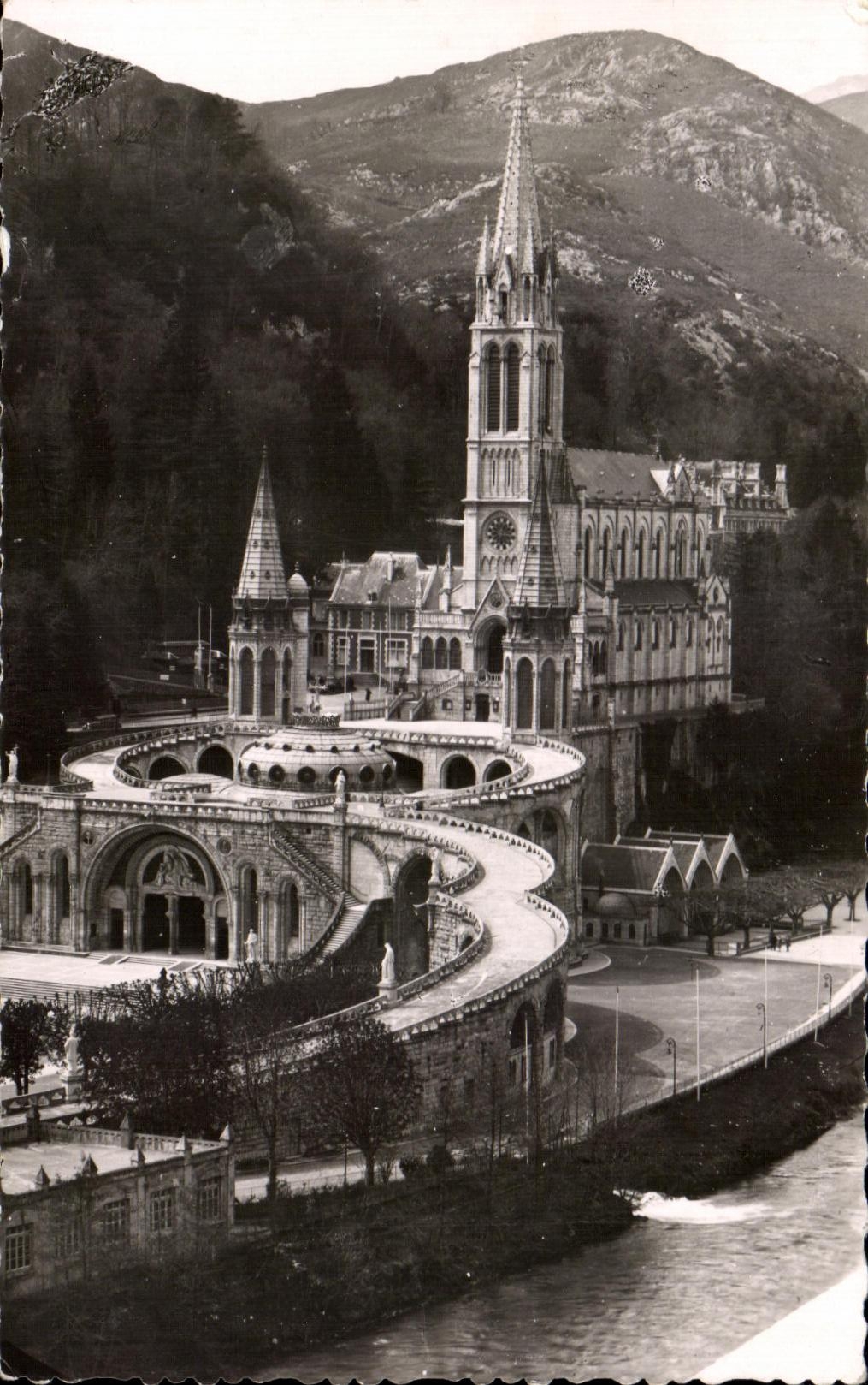 CPSM Lourdes the basilica and Gave