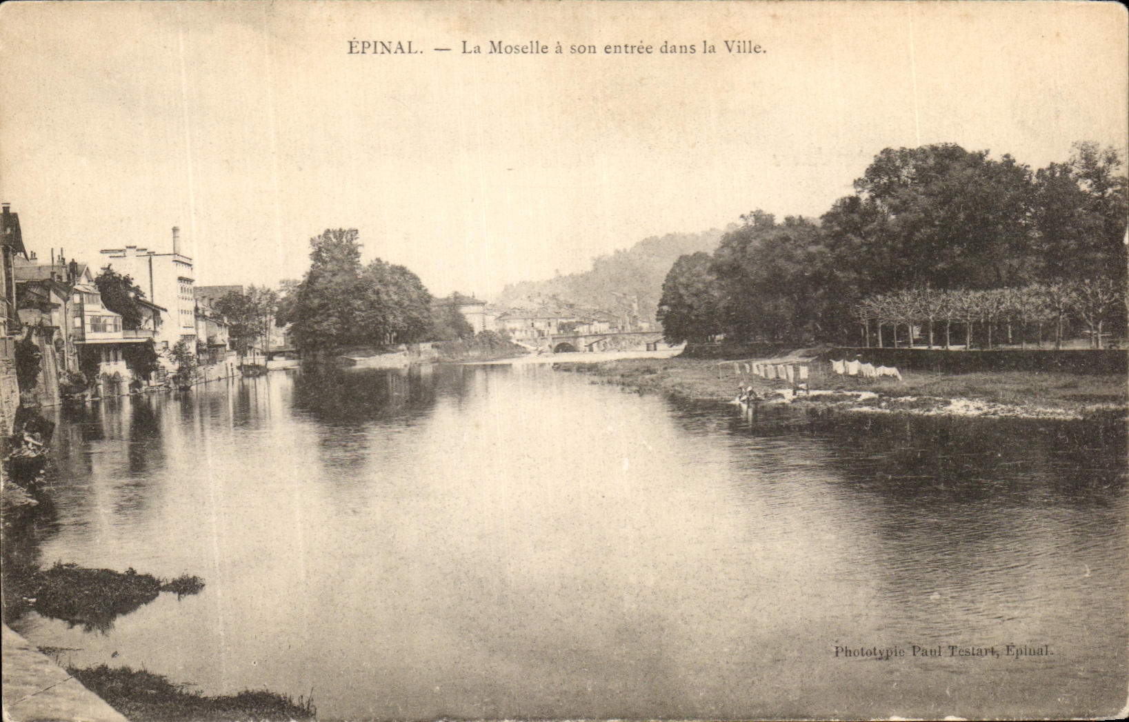 CPA Epinal el Mosela tiene su entrar en la ciudad