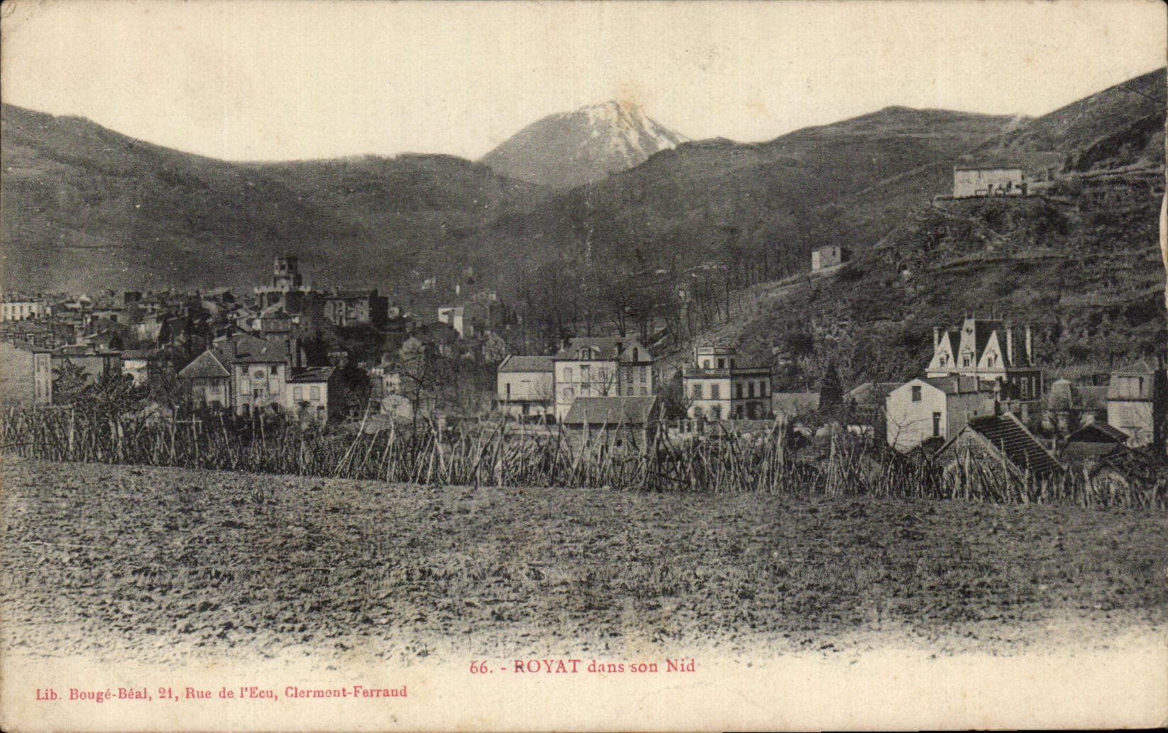 CPA Royat In Its Nest