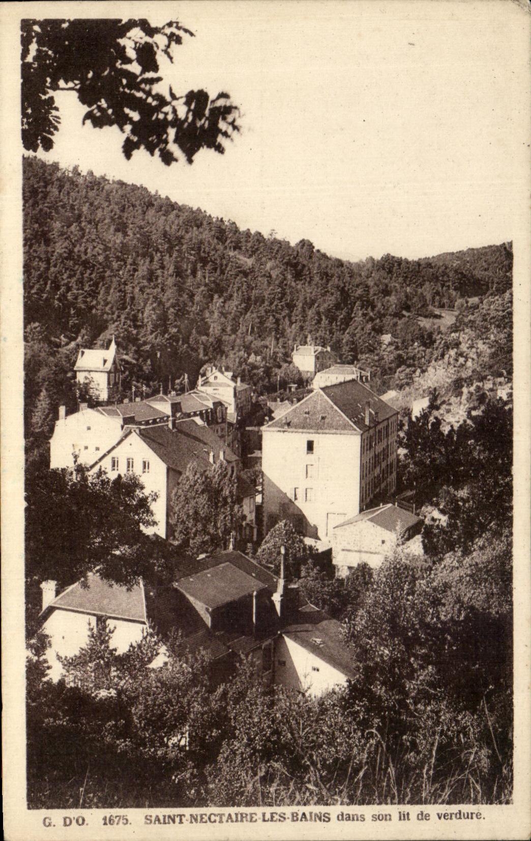 CPA Saint Nectary Les Bains In Its bed of Greenery