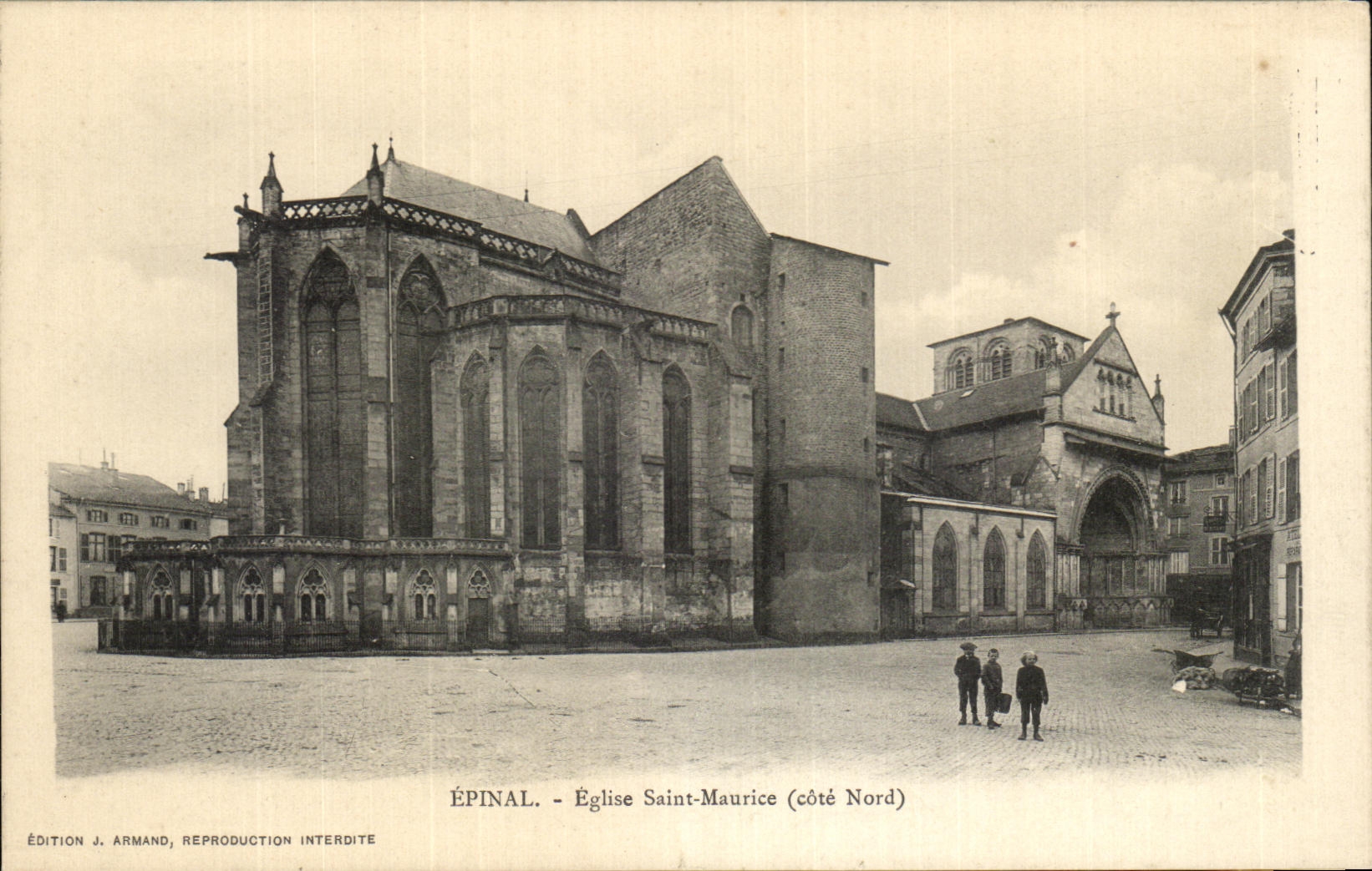 Ninos de Mauricio del santo de la iglesia de CPA Epinal