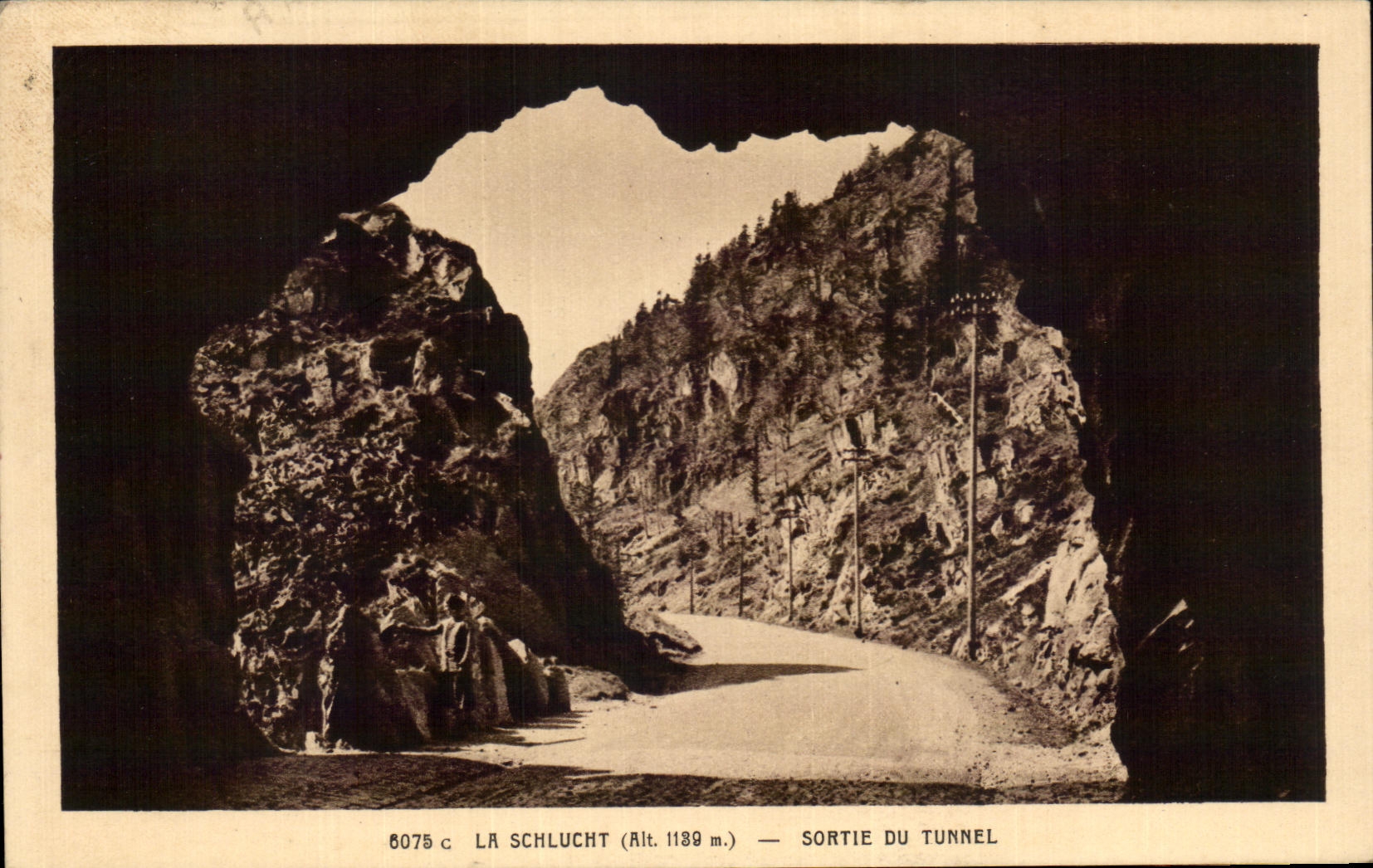 CPA Schluht Left the Tunnel