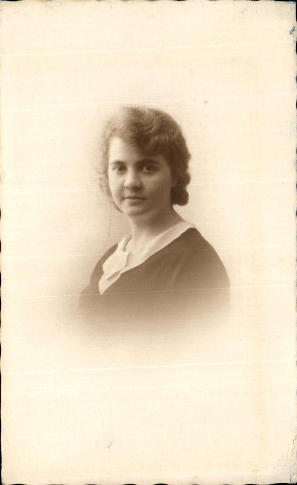 Mujer verdadera de la fantasia de la foto