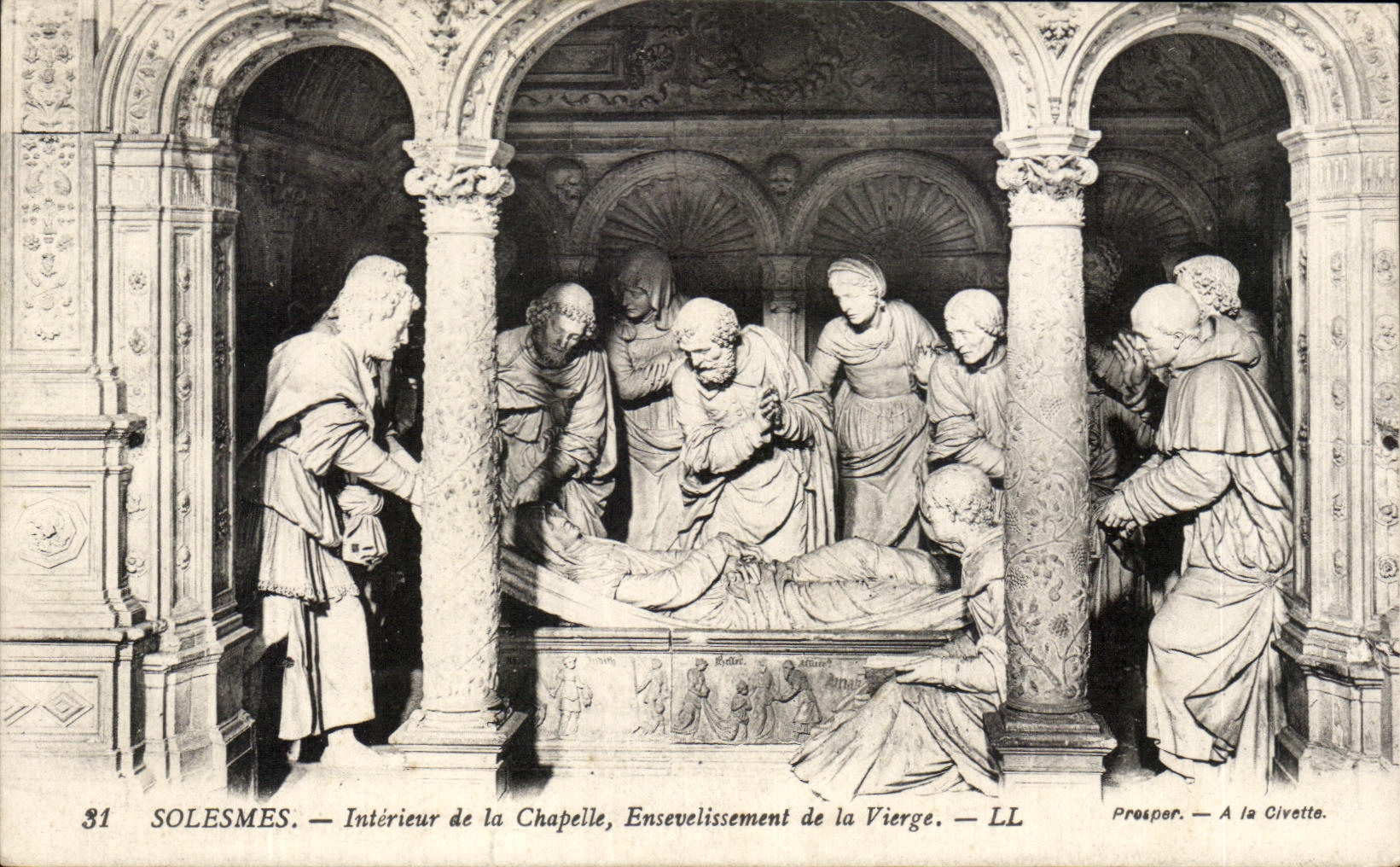 CPA Interior Solesmes of the Envevelissement Vault of the Virgin