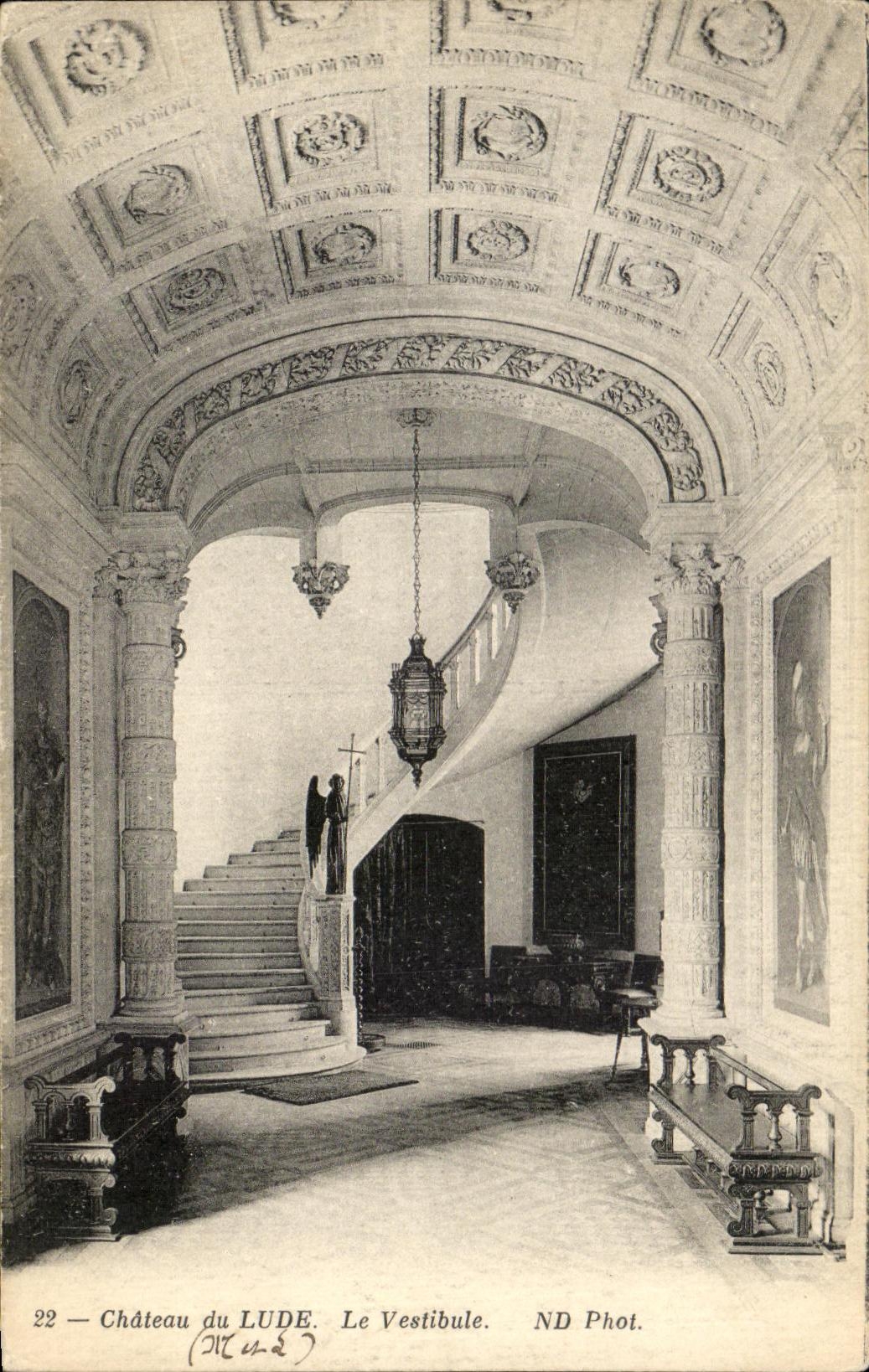 CPA Castle Of Lude the Hall