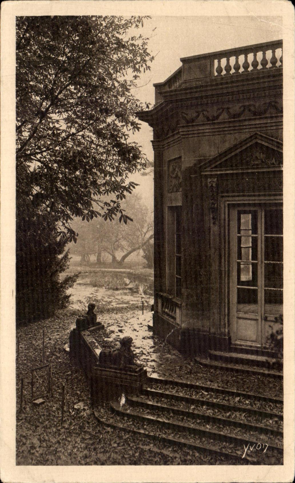 CPA Splendeurs Et Charmes De Versailles Le Temple de la Musique