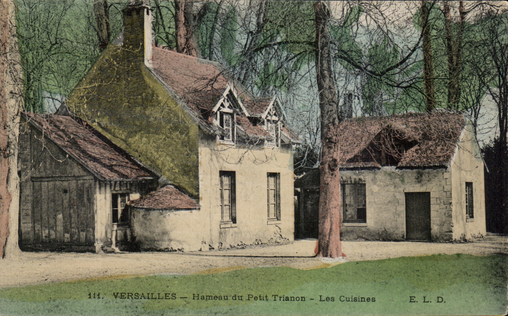 CPA Versailles Hameau du Petit Trianon Les Cuisines